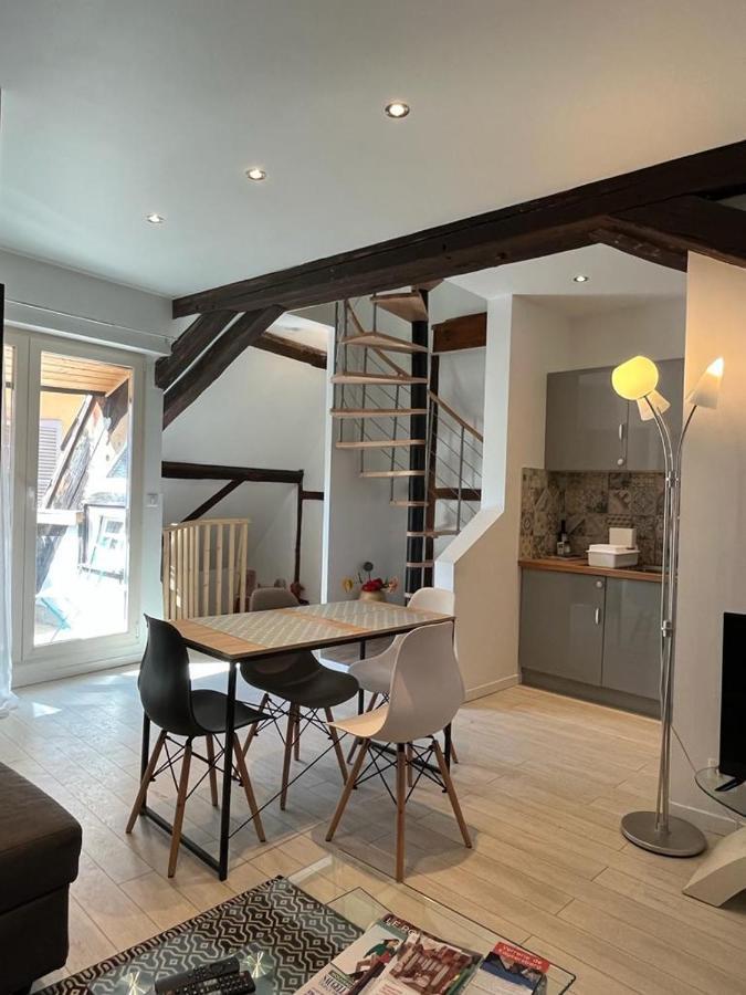 La Mariana - Old Town Cosy Apartments Кольмар Екстер'єр фото